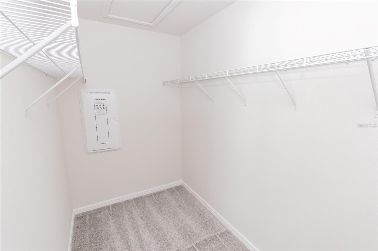 Image 15 of 23 For 2815 Stunning Avenue