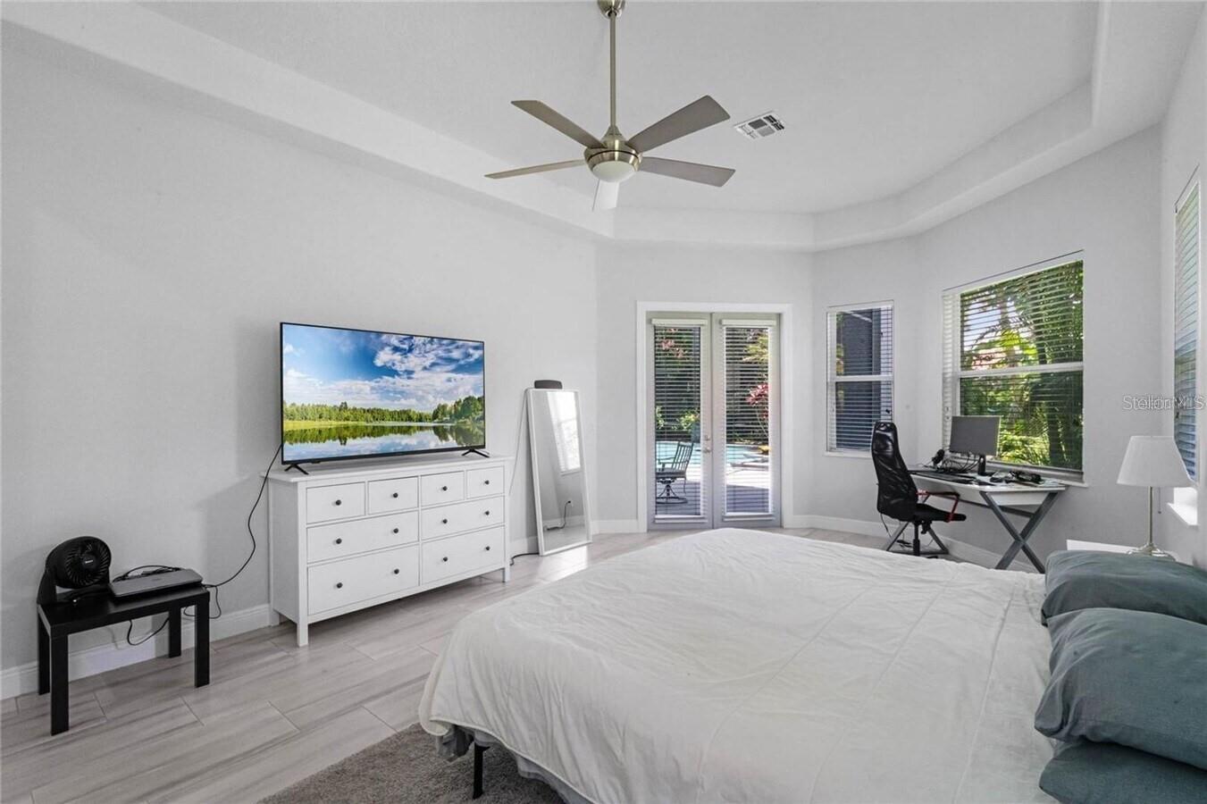 Image 6 of 35 For 8826 Heritage Bay Circle