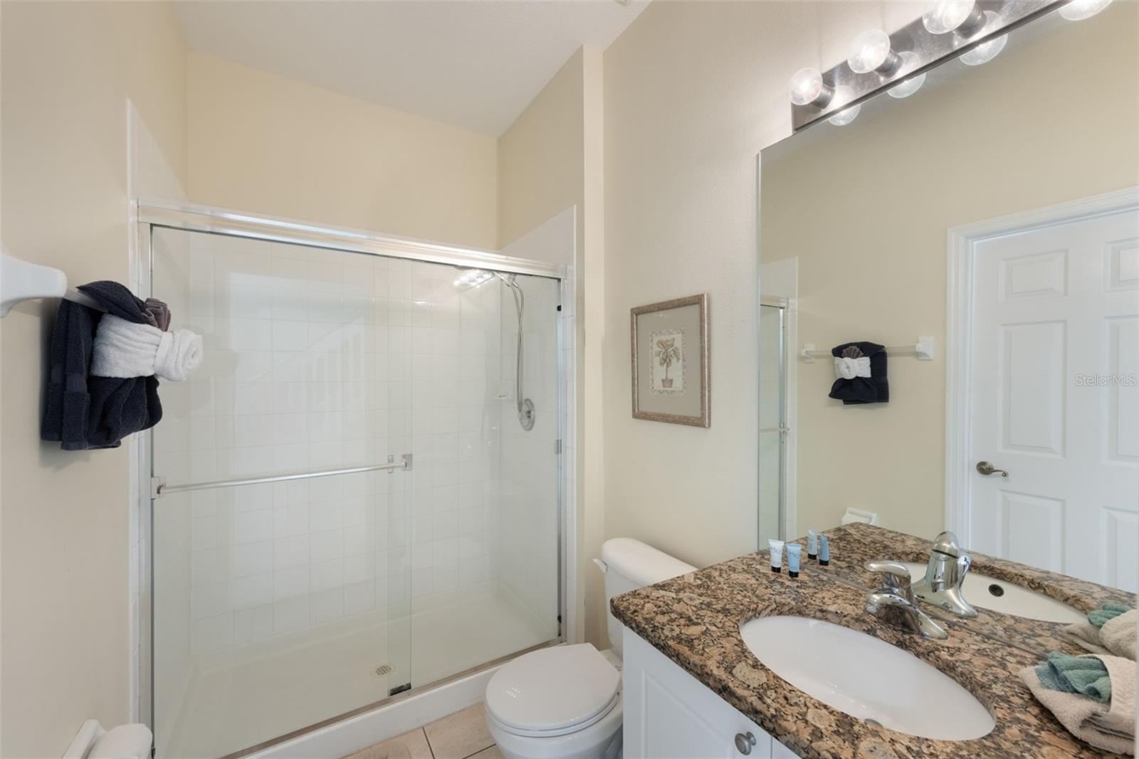 Image 12 of 53 For 2322 Silver Palm Drive