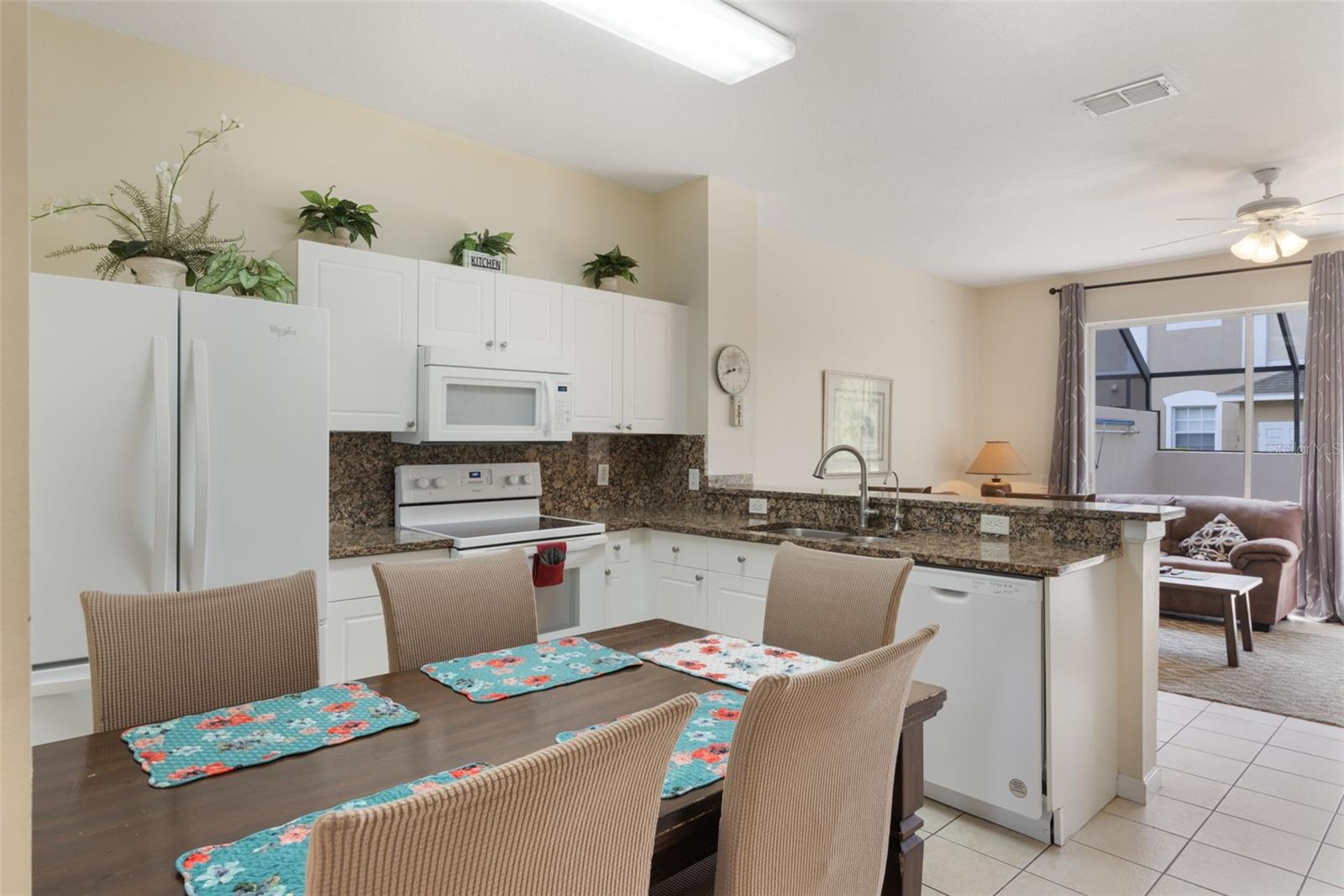 Image 8 of 53 For 2322 Silver Palm Drive