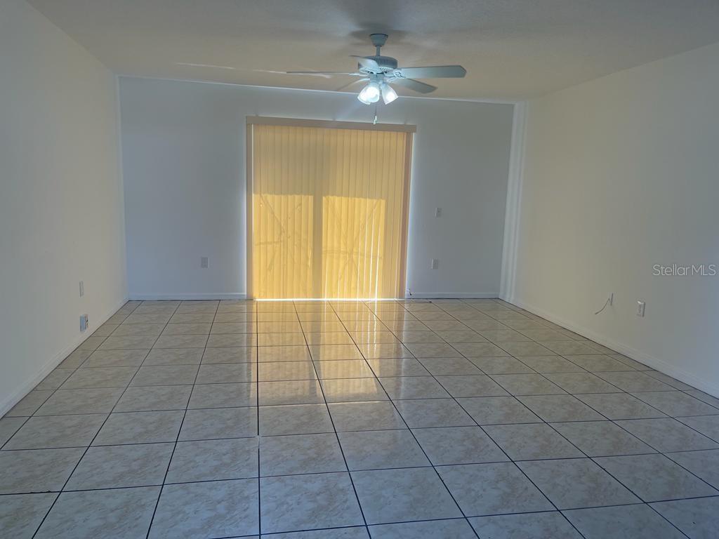 Image 7 of 15 For 1737 Sage Creek Court