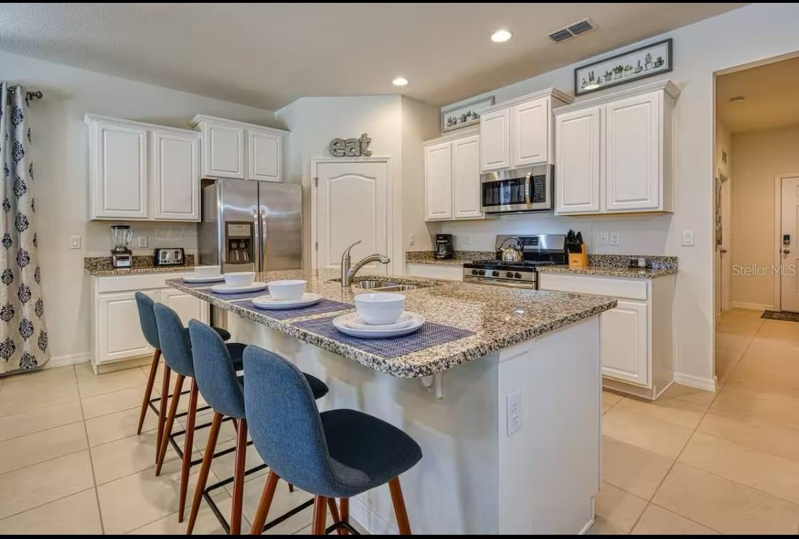 Image 10 of 19 For 6086 Broad Oak Drive
