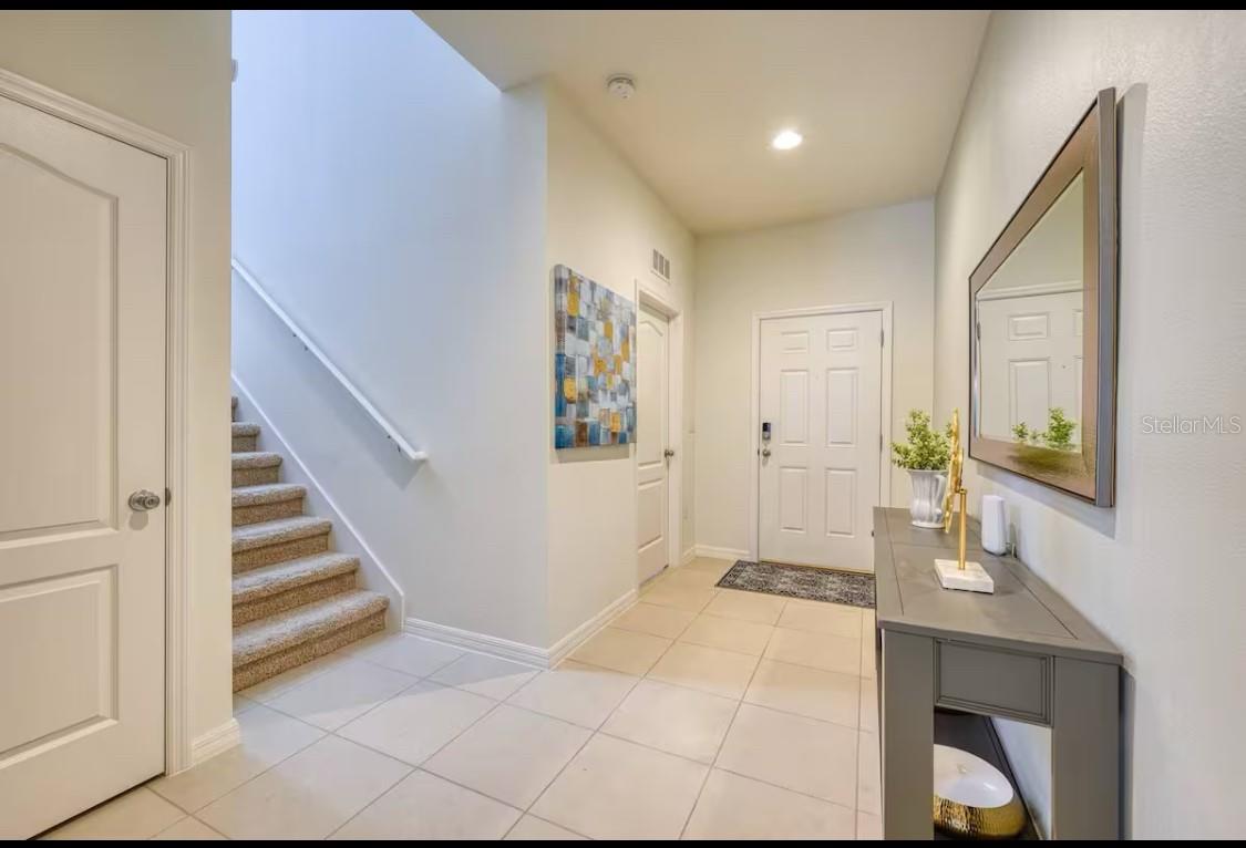 Image 16 of 19 For 6086 Broad Oak Drive