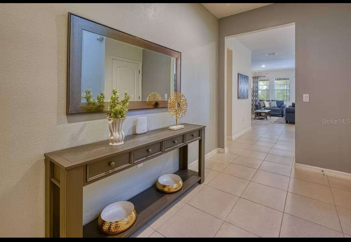 Image 5 of 19 For 6086 Broad Oak Drive