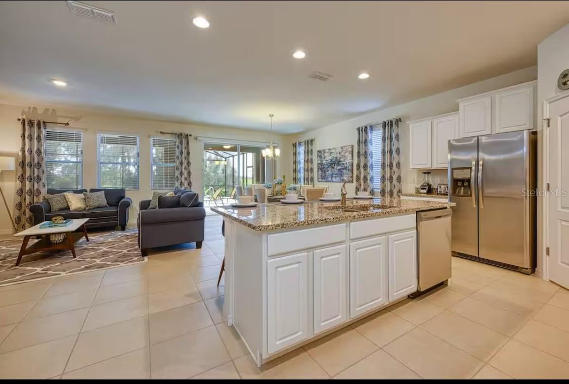 Image 8 of 19 For 6086 Broad Oak Drive