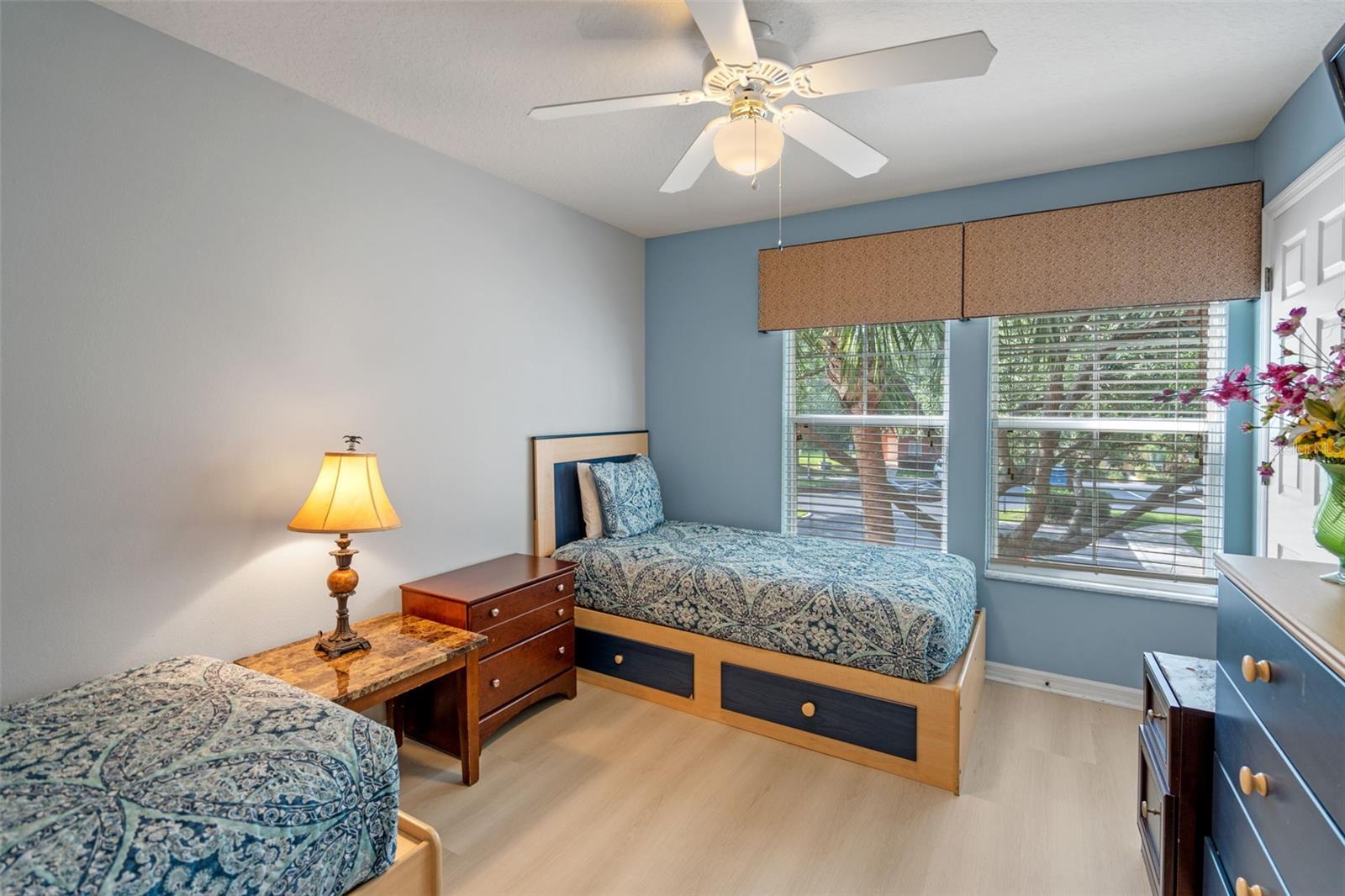 Image 18 of 54 For 3015 Yellow Lantana Lane