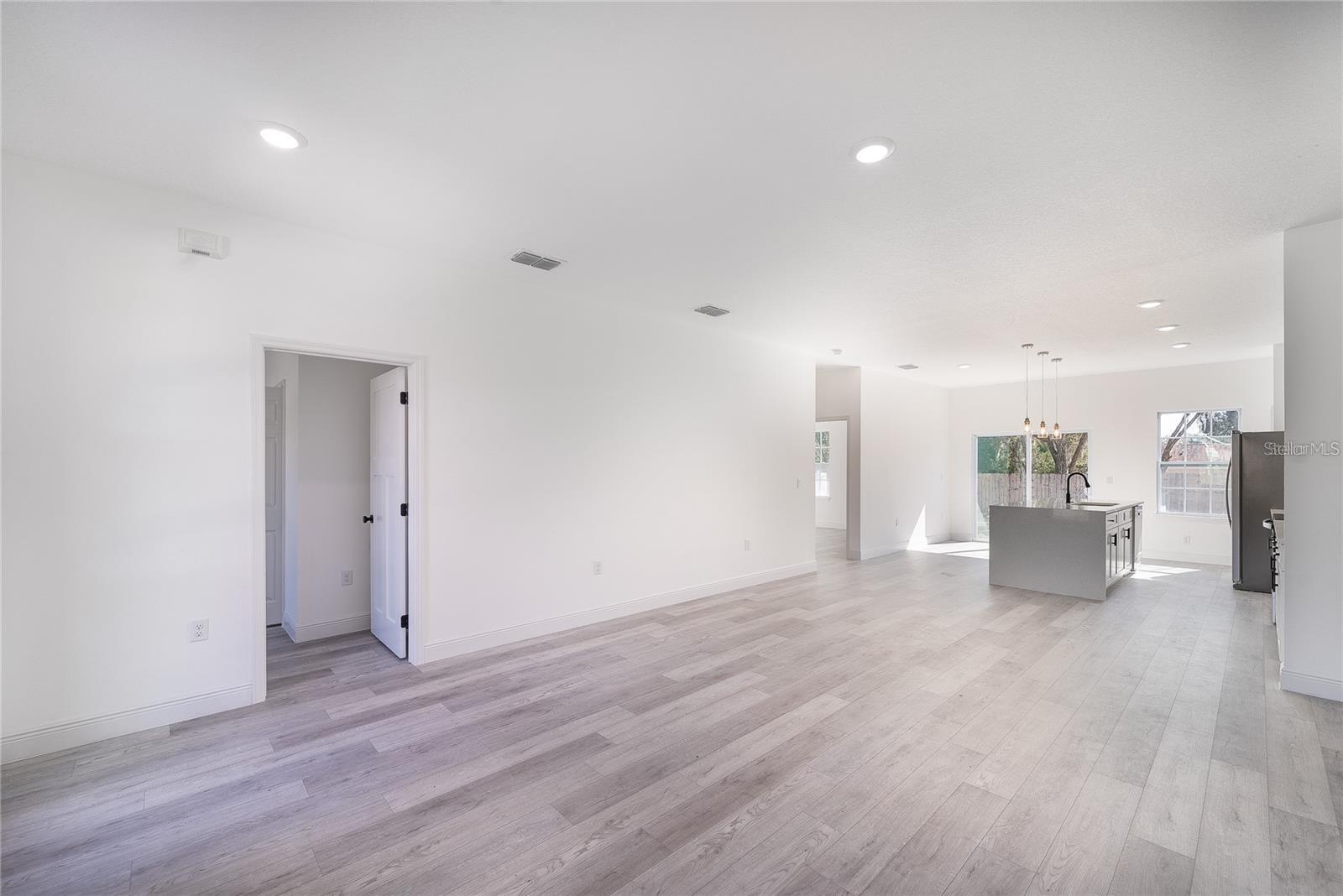 Image 12 of 30 For 2415 147 Place Road