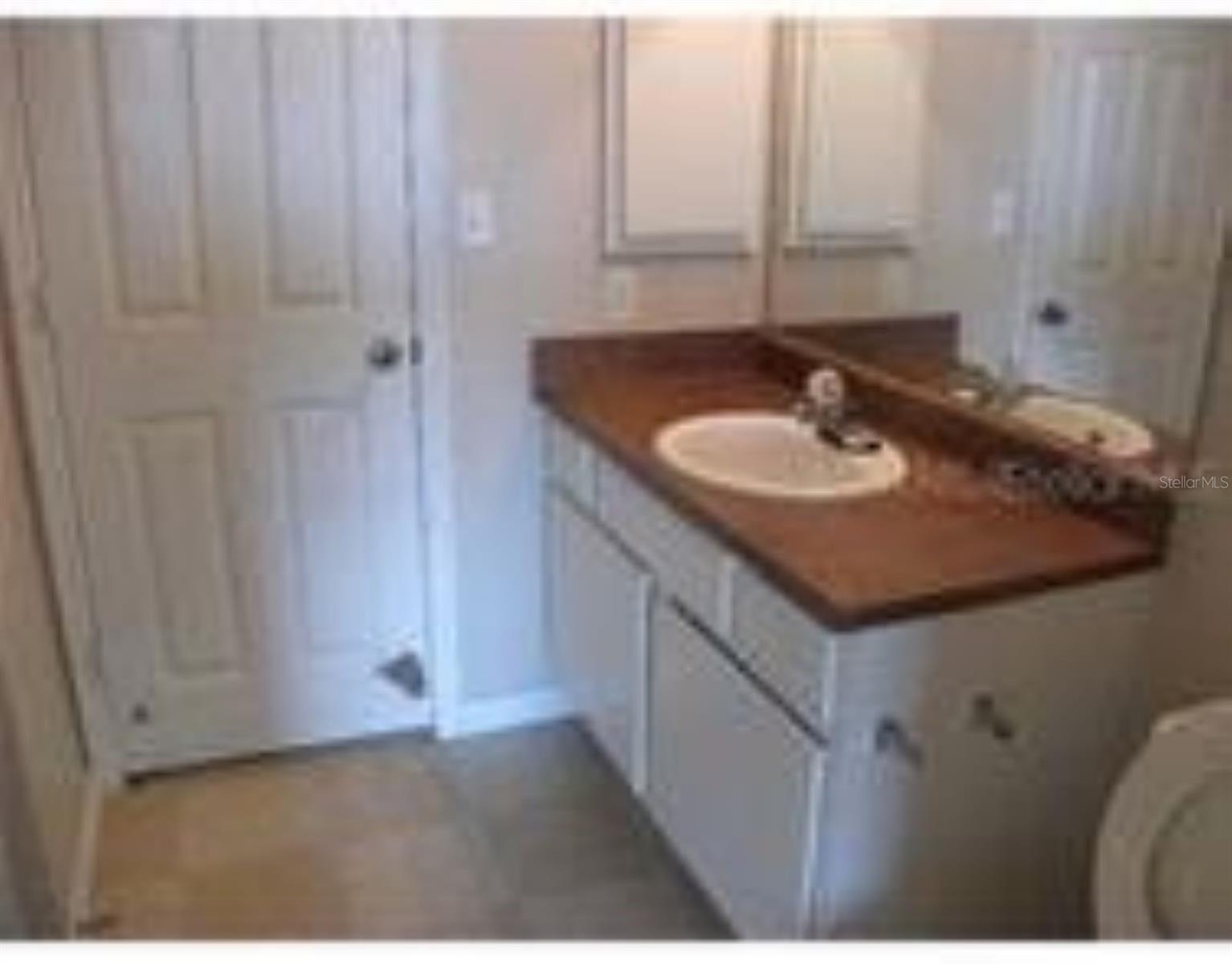 Image 6 of 7 For 3714 Palm Desert Lane 5332