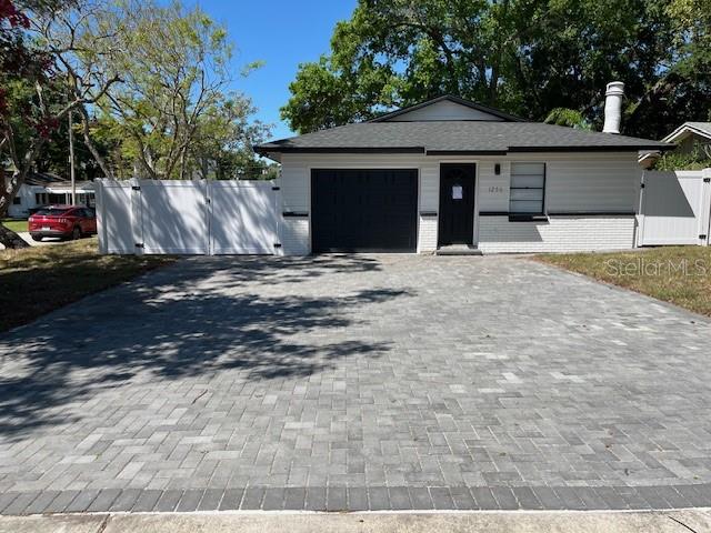Image 4 of 48 For 1256 Bumby Avenue