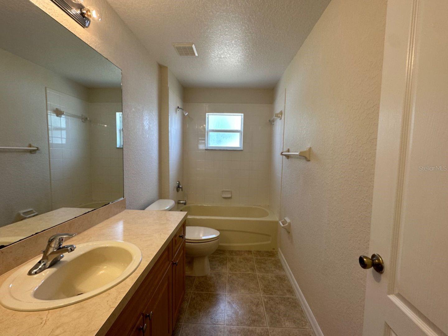 Image 22 of 23 For 844 James Drive