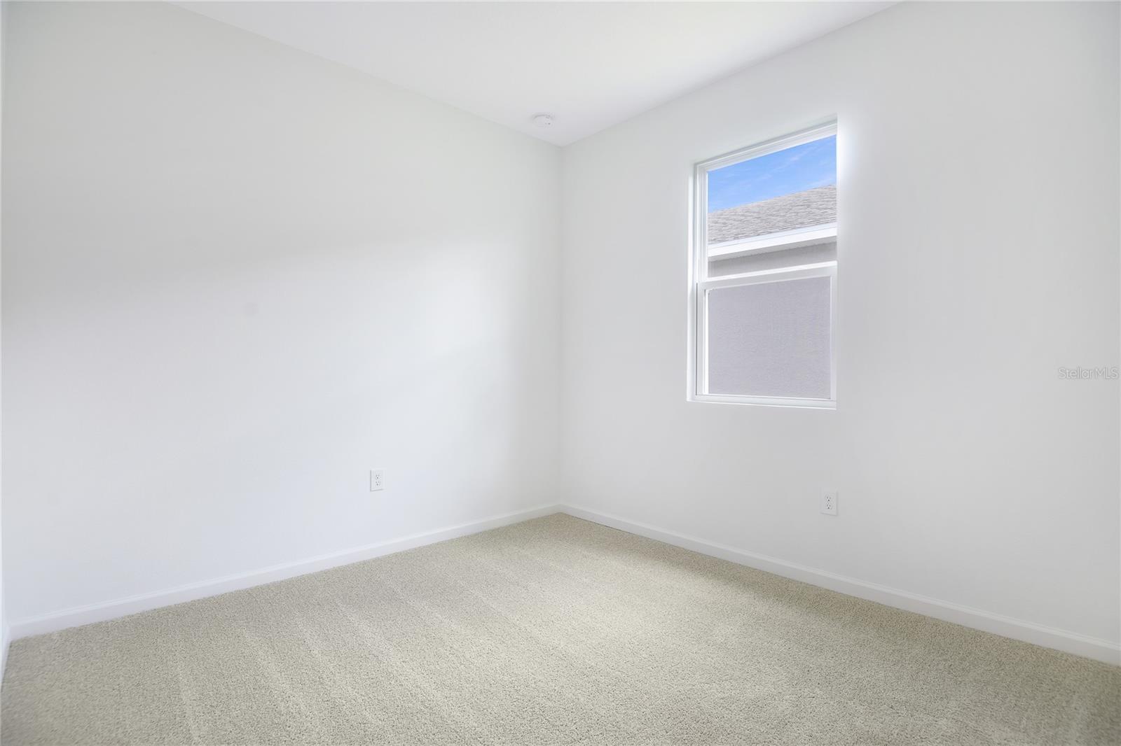 Image 13 of 17 For 811 Lake Dell Road