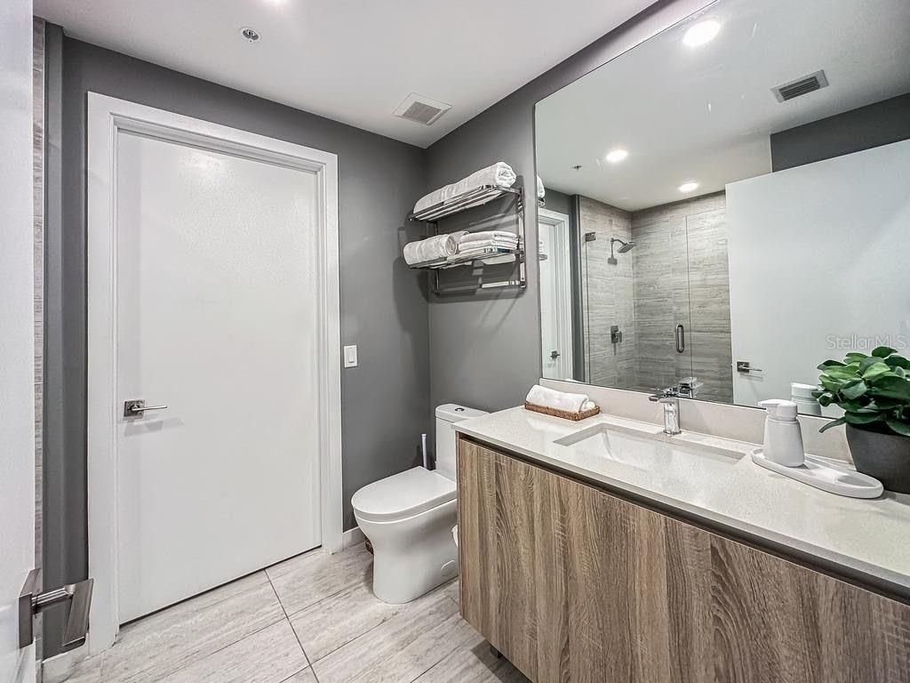 Image 19 of 25 For 3900 Biscayne Boulevard N819