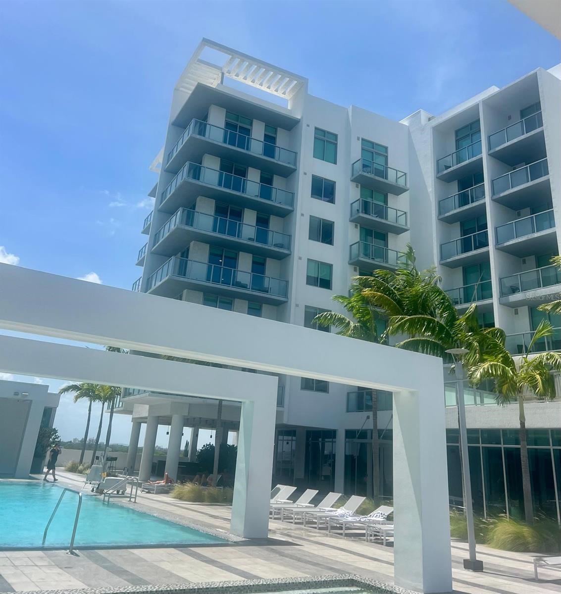 Image 22 of 25 For 3900 Biscayne Boulevard N819