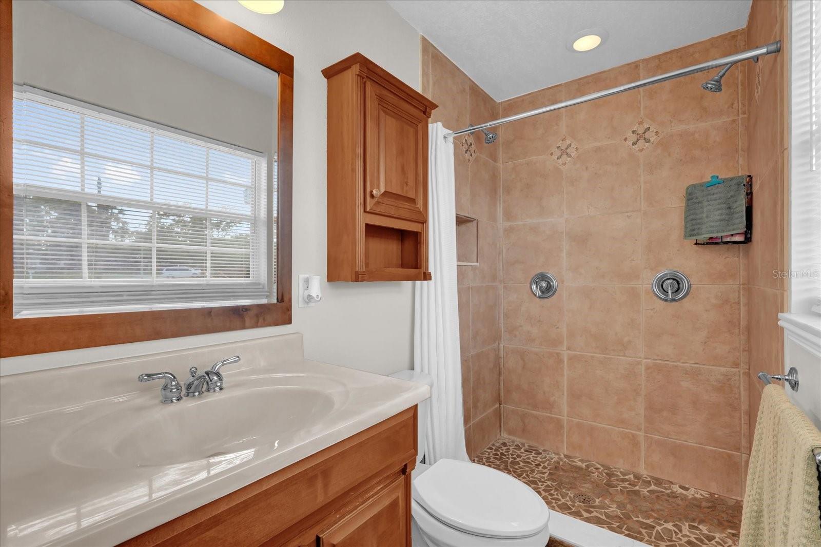 Image 15 of 22 For 6824 Chaucer Lane