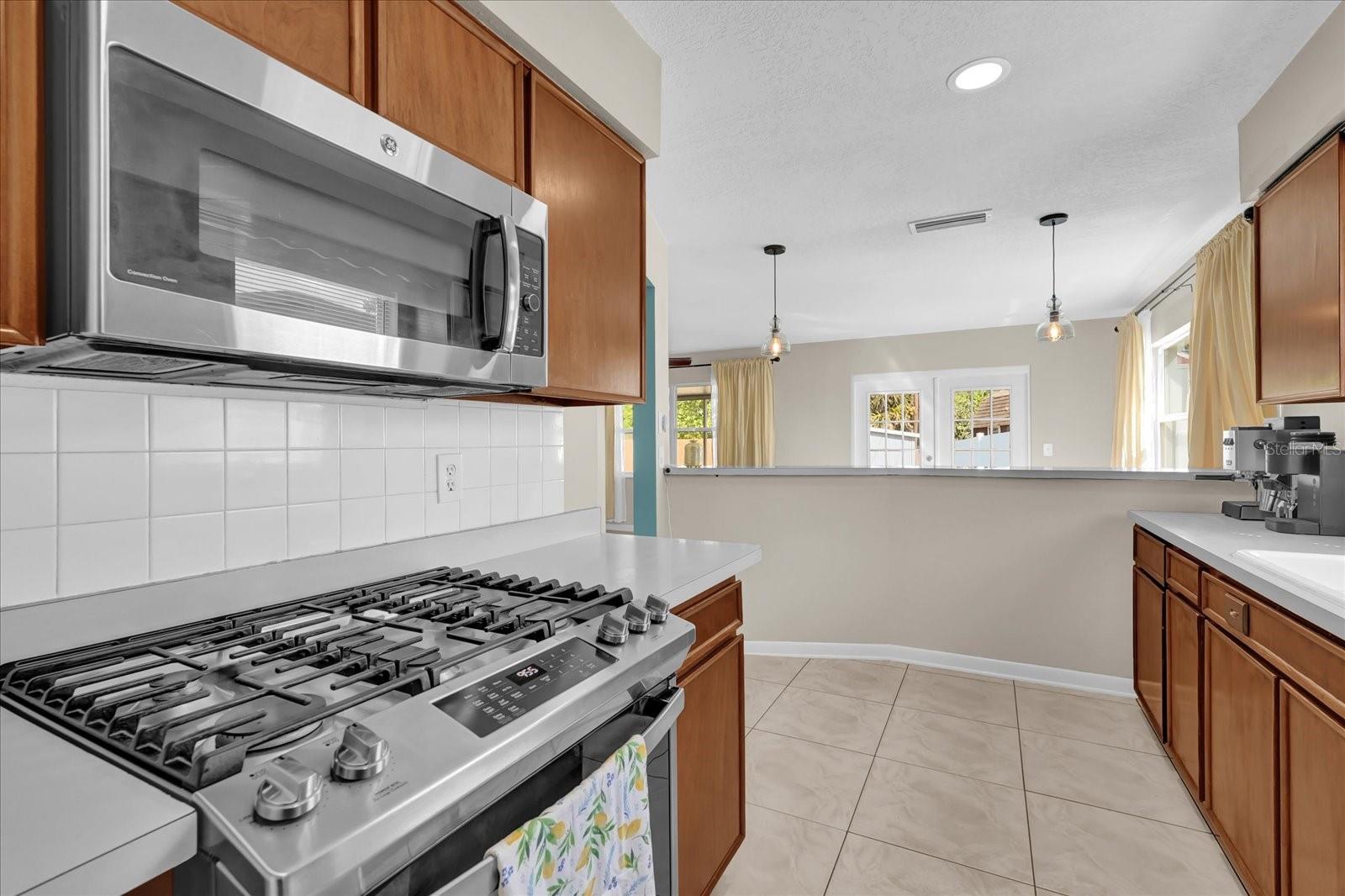 Image 6 of 22 For 6824 Chaucer Lane