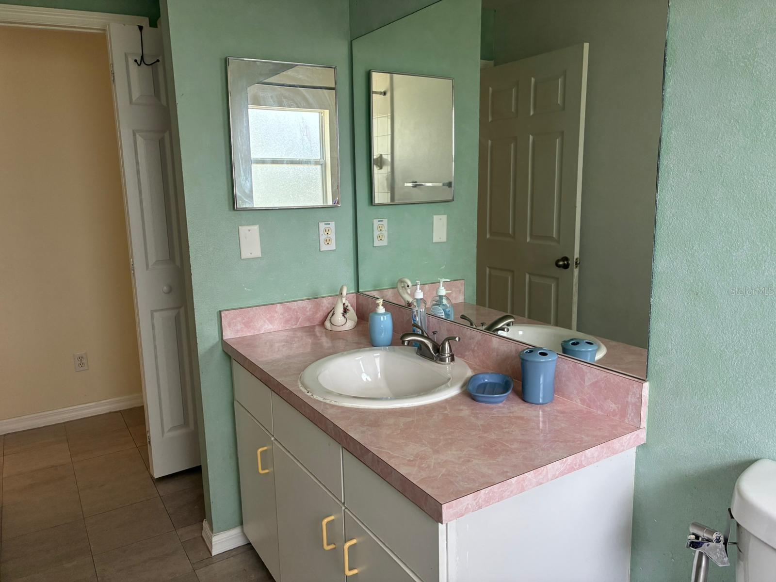 Image 16 of 20 For 15405 Margaux Drive 15405