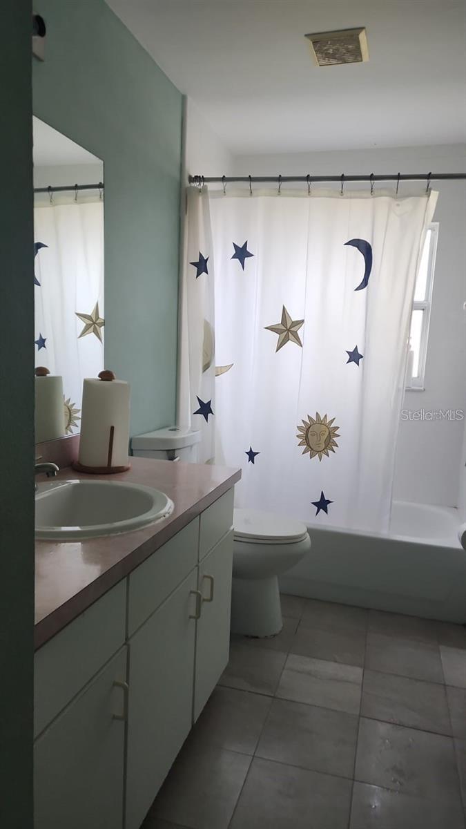 Image 17 of 20 For 15405 Margaux Drive 15405