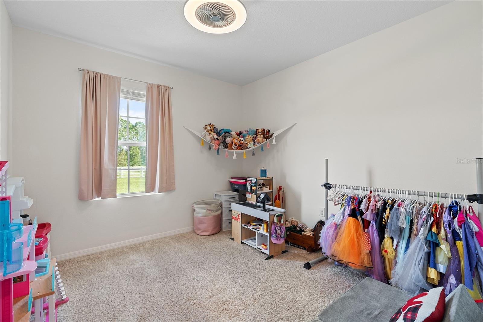 Image 19 of 26 For 6883 Botanic Boulevard