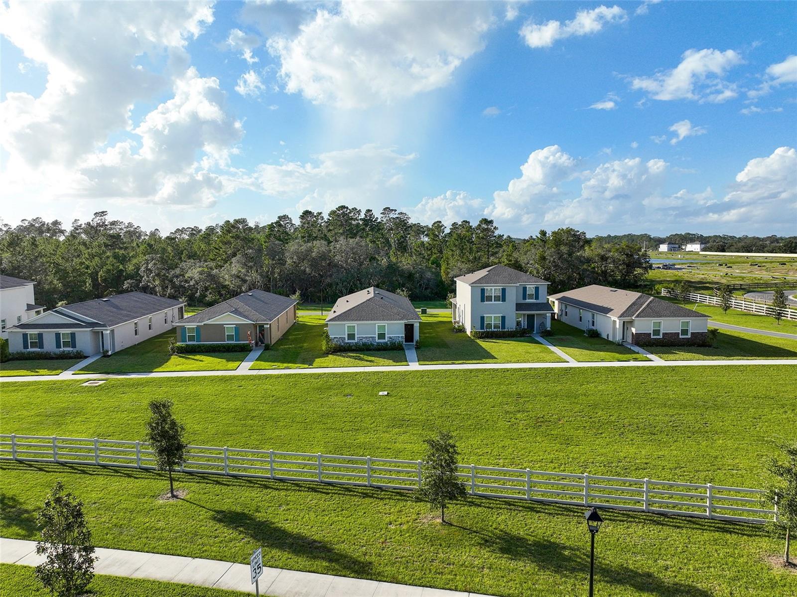 Image 4 of 26 For 6883 Botanic Boulevard