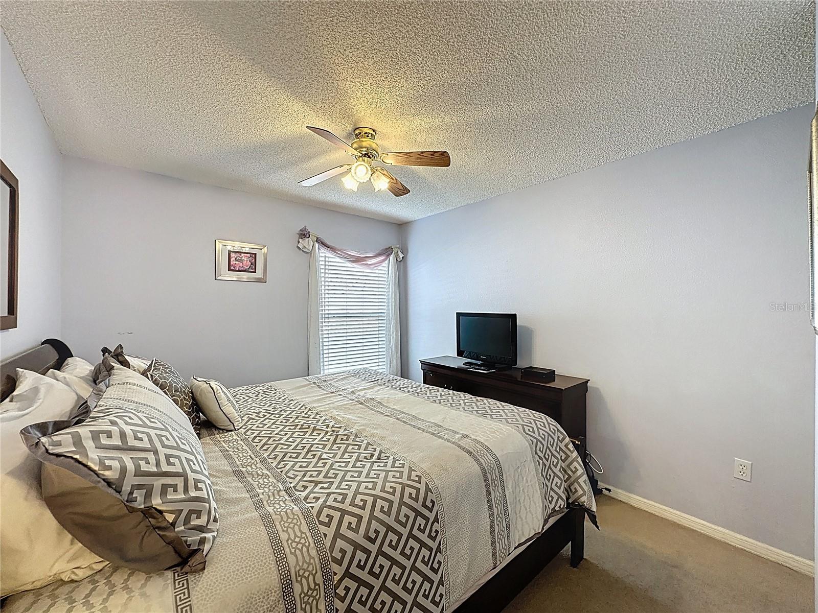 Image 35 of 62 For 4707 Pershoie Lane