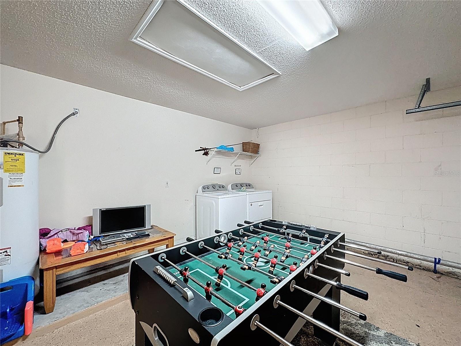 Image 41 of 62 For 4707 Pershoie Lane