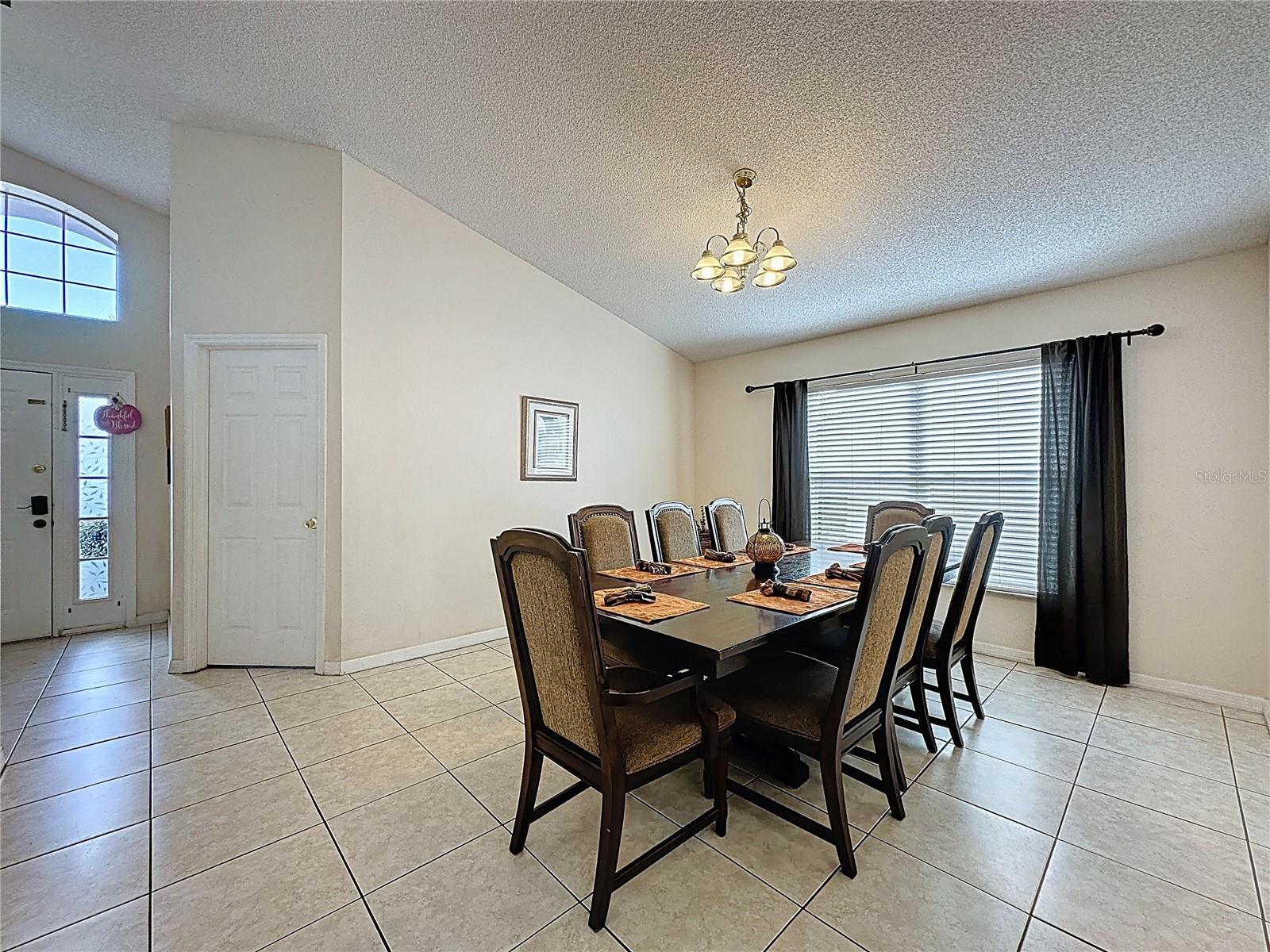 Image 7 of 62 For 4707 Pershoie Lane