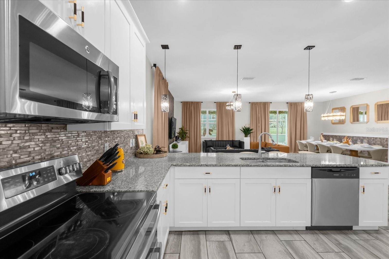 Image 17 of 67 For 9020 Stinger Drive