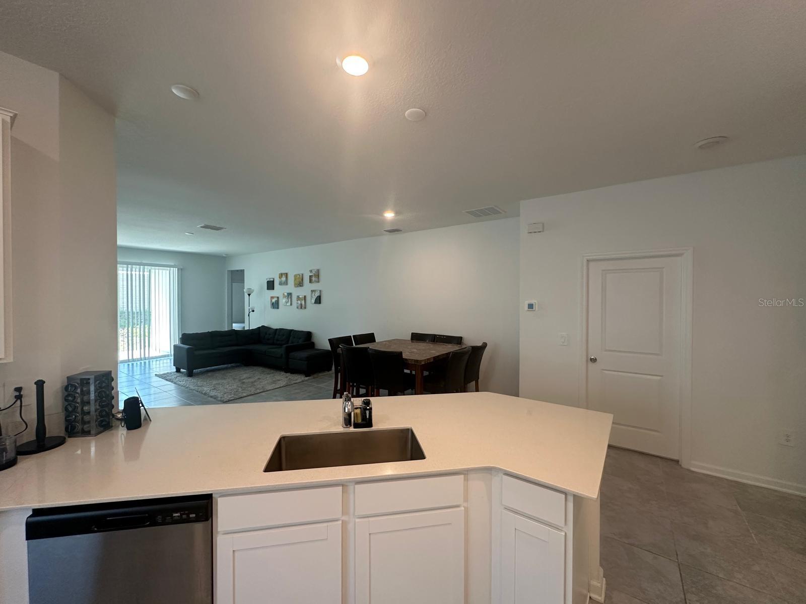 Image 15 of 60 For 2075 Punch Bowl Avenue