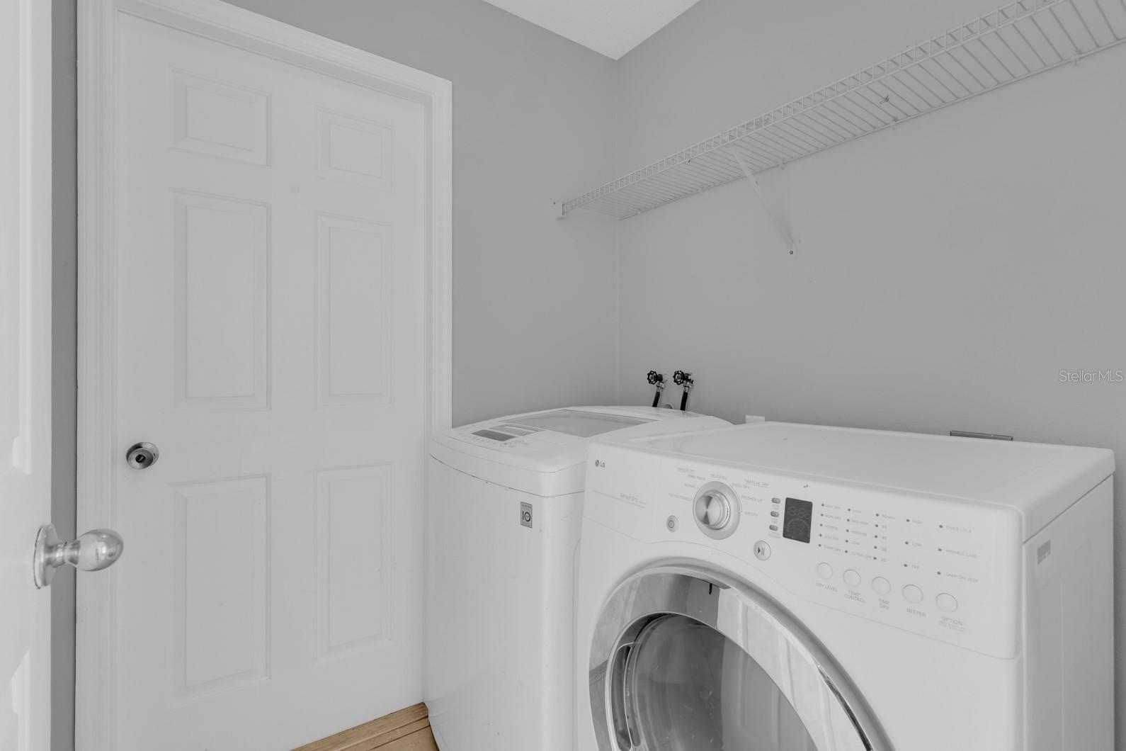 Image 19 of 49 For 664 Eagle Pointe S