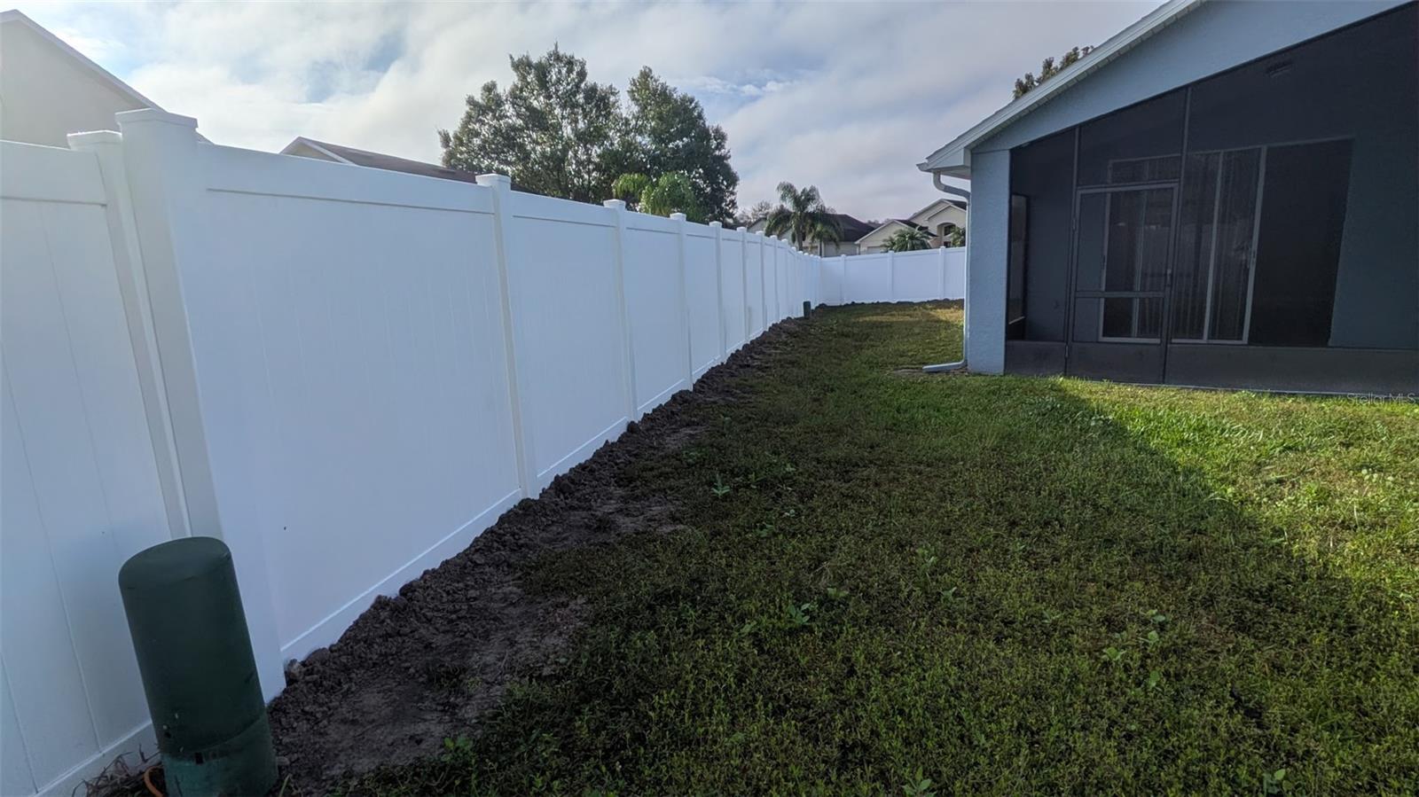 Image 35 of 49 For 664 Eagle Pointe S