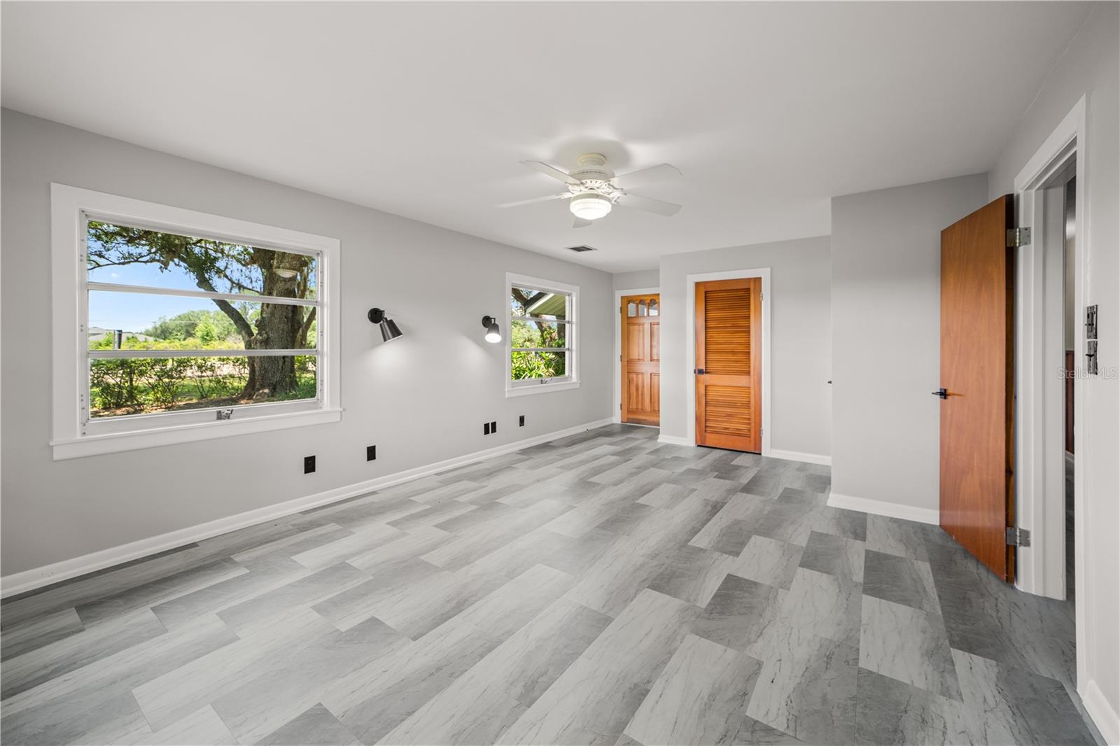Image 17 of 28 For 5005 Lillian Lee Road
