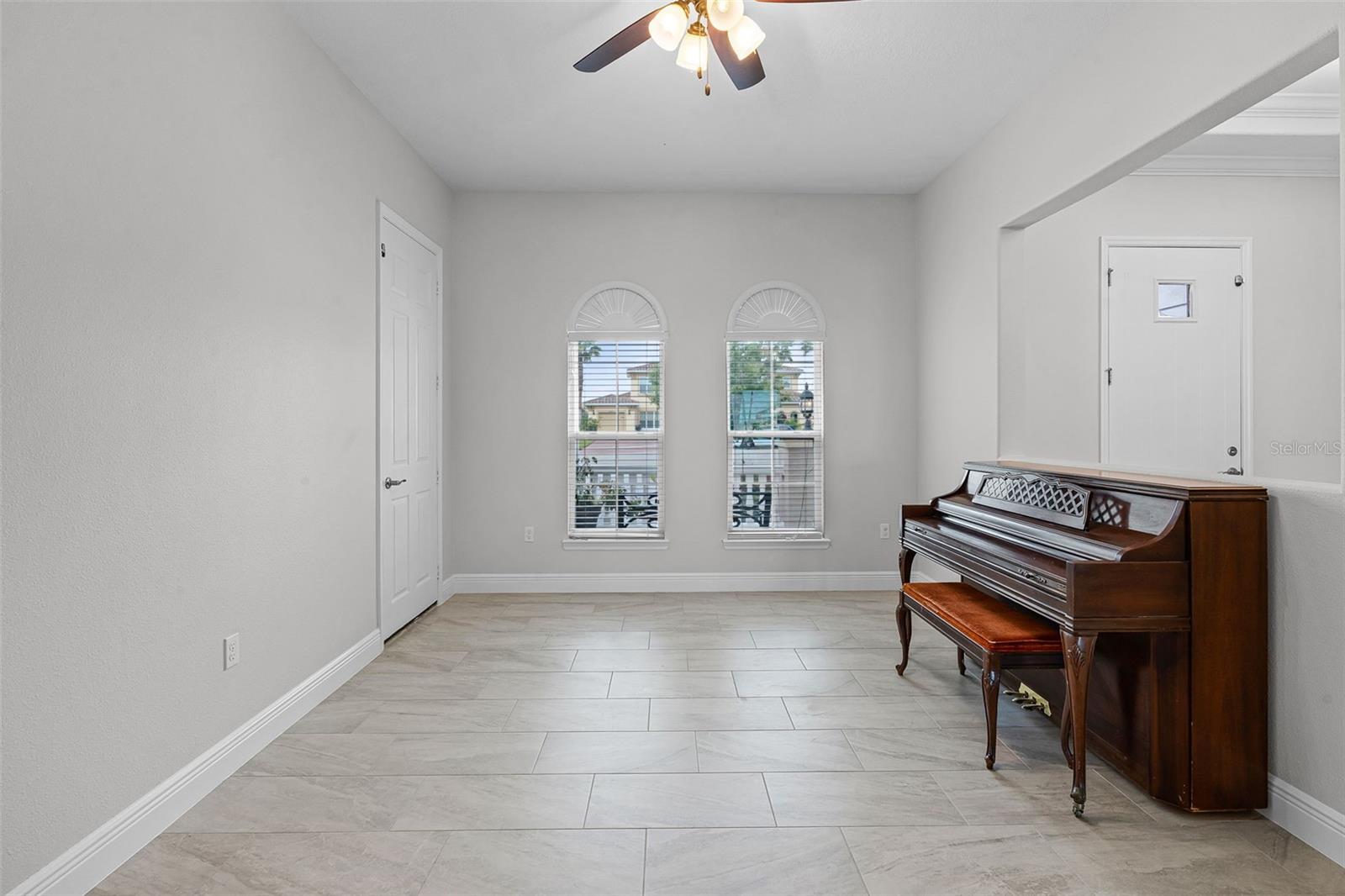 Image 16 of 73 For 1110 Terralago Way