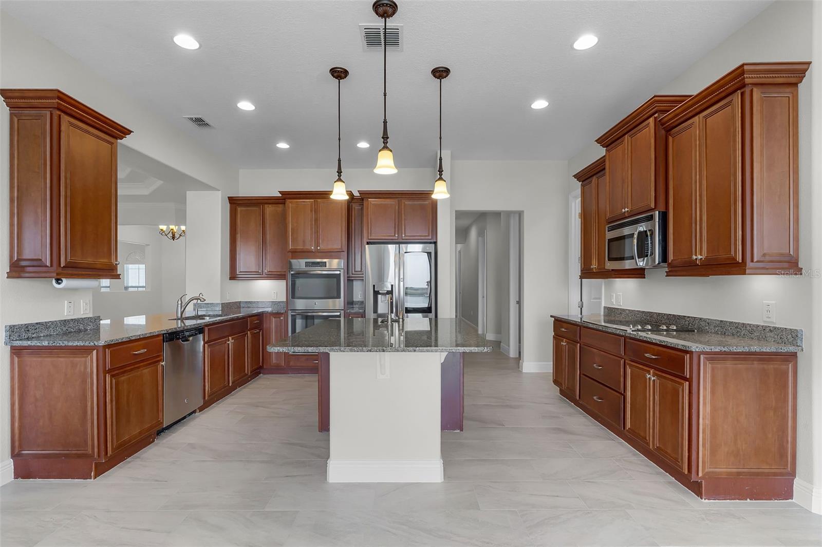 Image 19 of 73 For 1110 Terralago Way