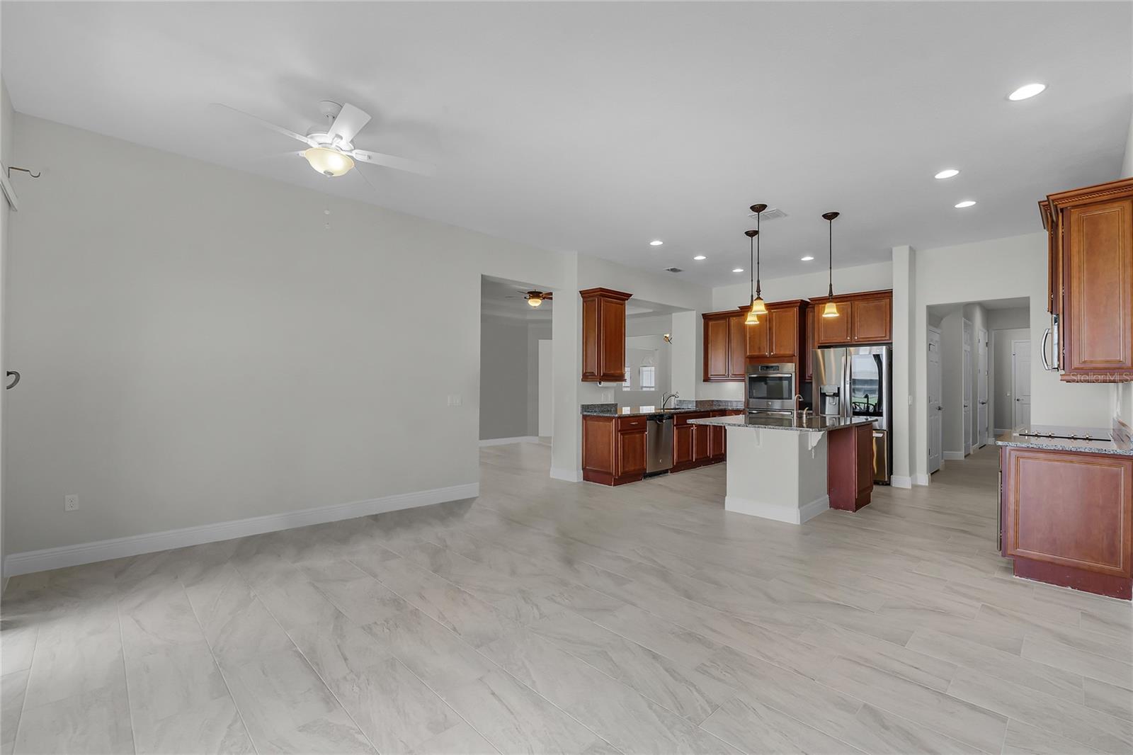 Image 21 of 73 For 1110 Terralago Way