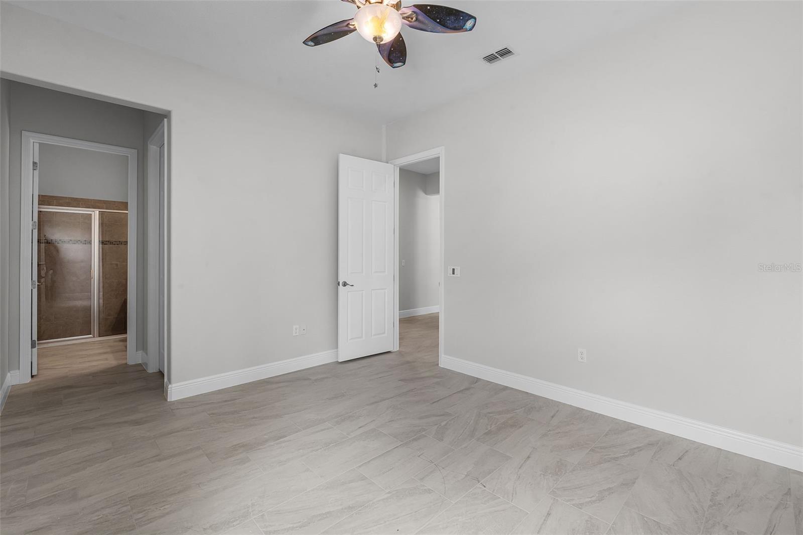 Image 38 of 73 For 1110 Terralago Way