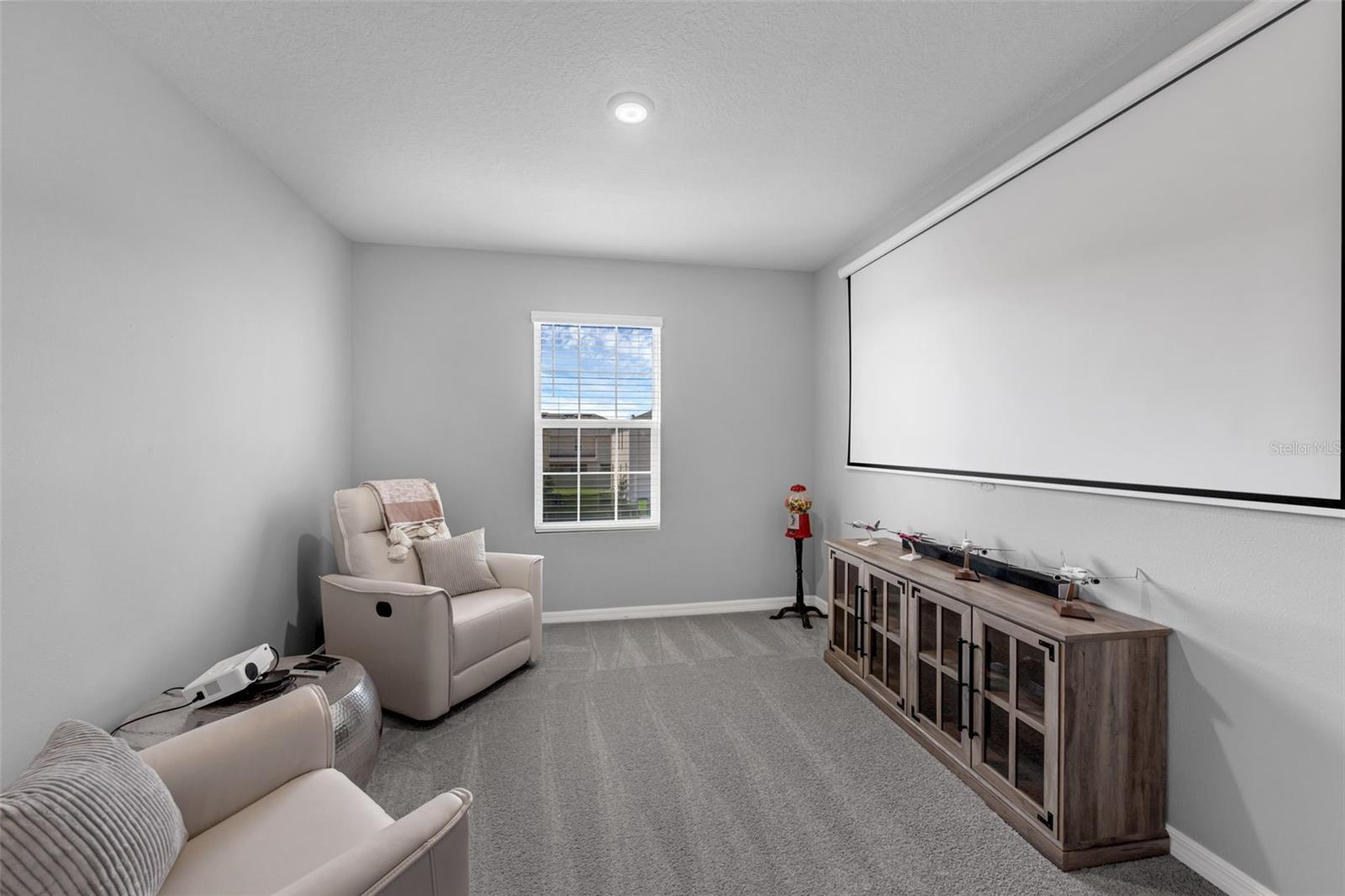 Image 16 of 17 For 1219 Lido Dr
