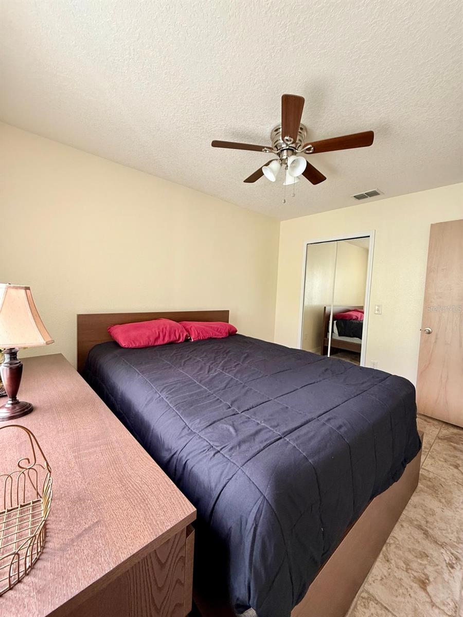 Image 14 of 16 For 8705 Knightsbridge Court D