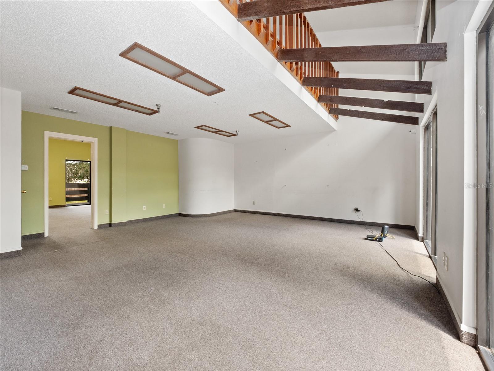 Image 18 of 55 For 5037 North Lane