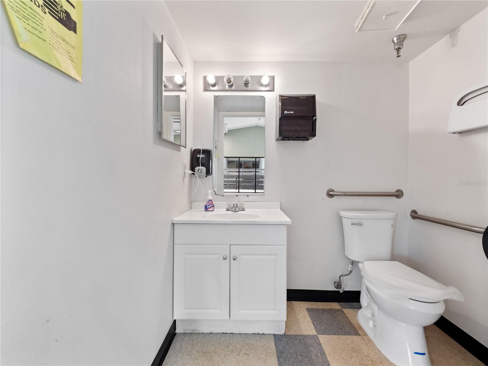 Image 27 of 55 For 5037 North Lane