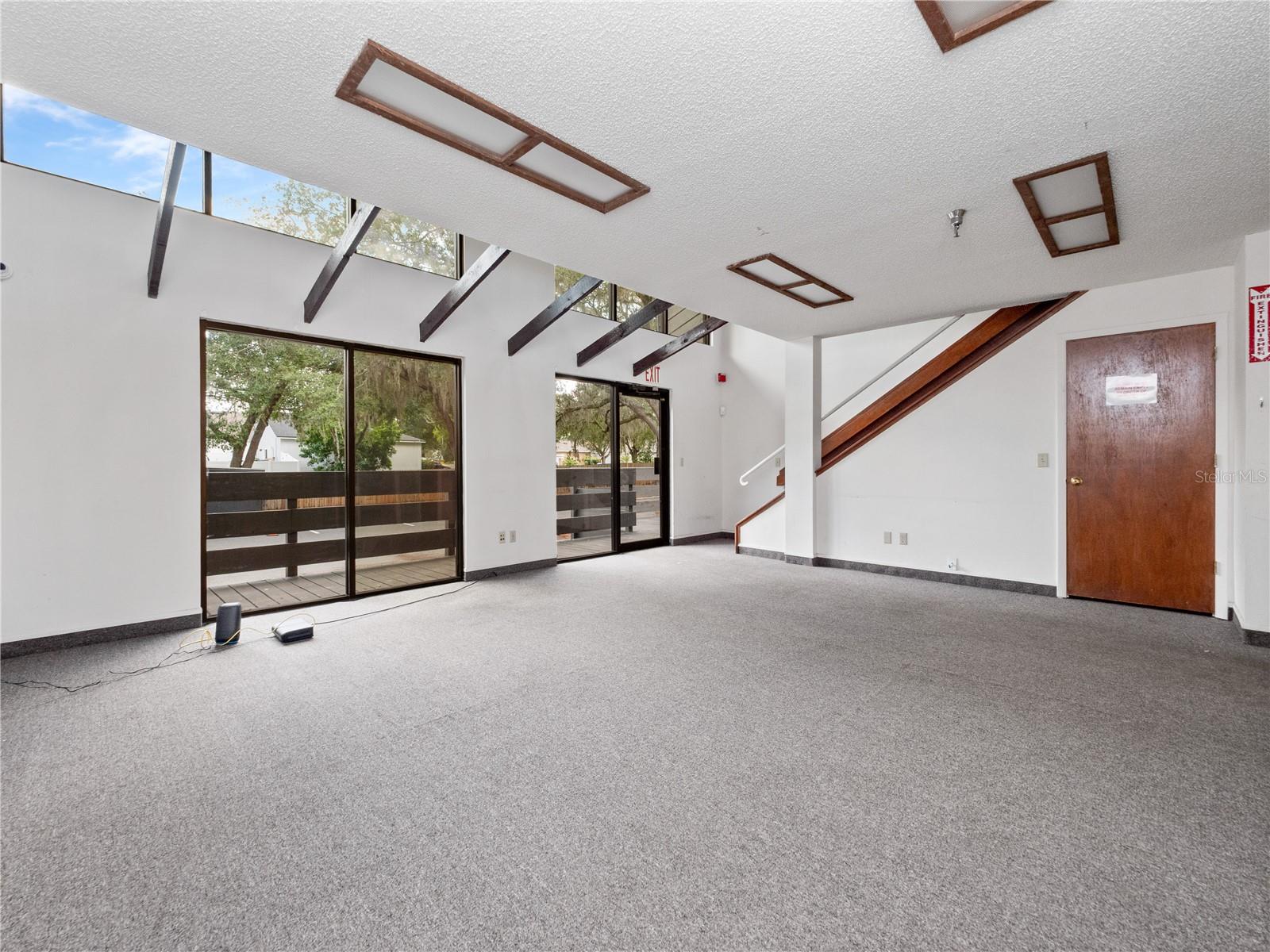 Image 35 of 55 For 5037 North Lane