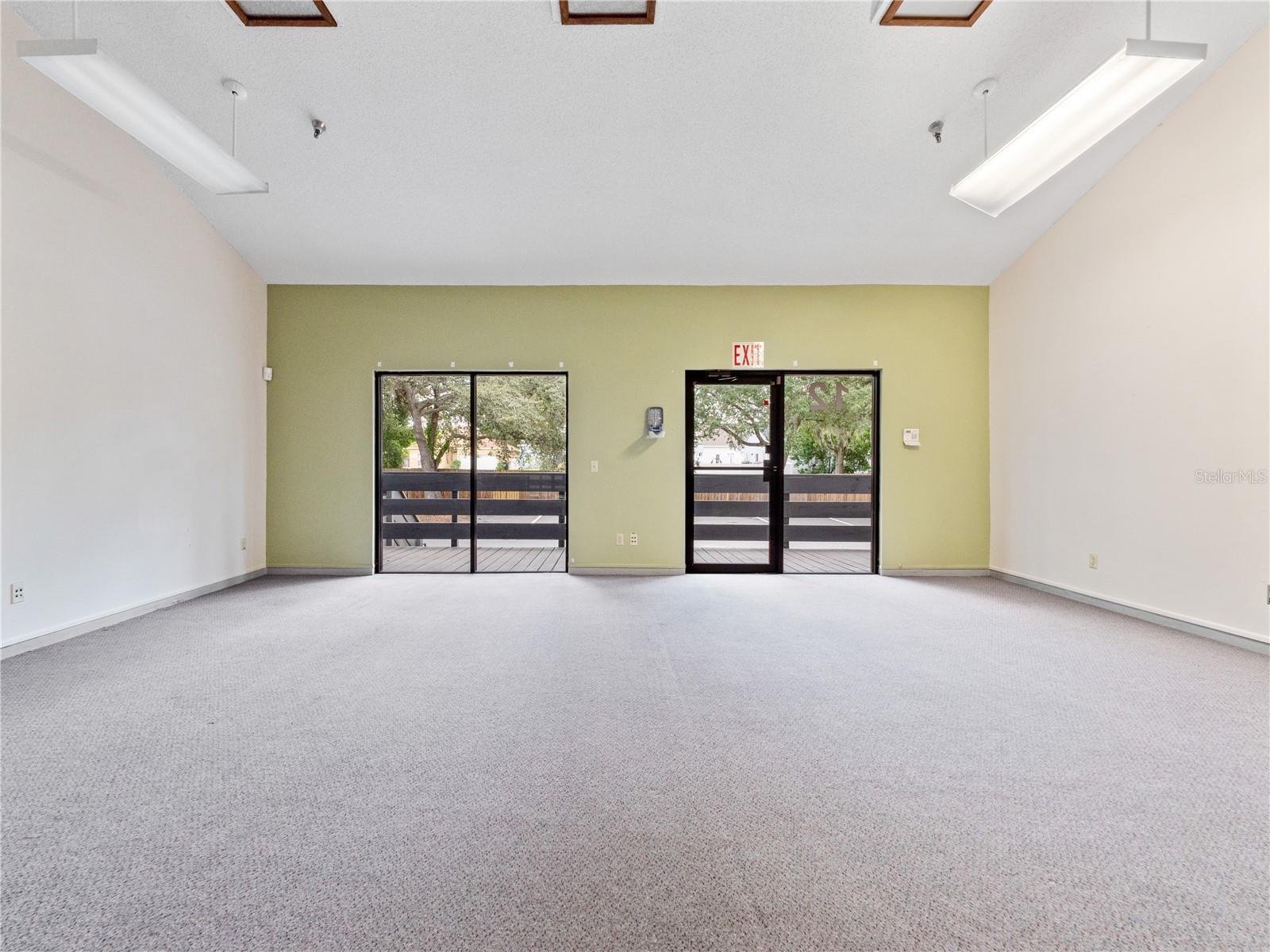 Image 37 of 55 For 5037 North Lane