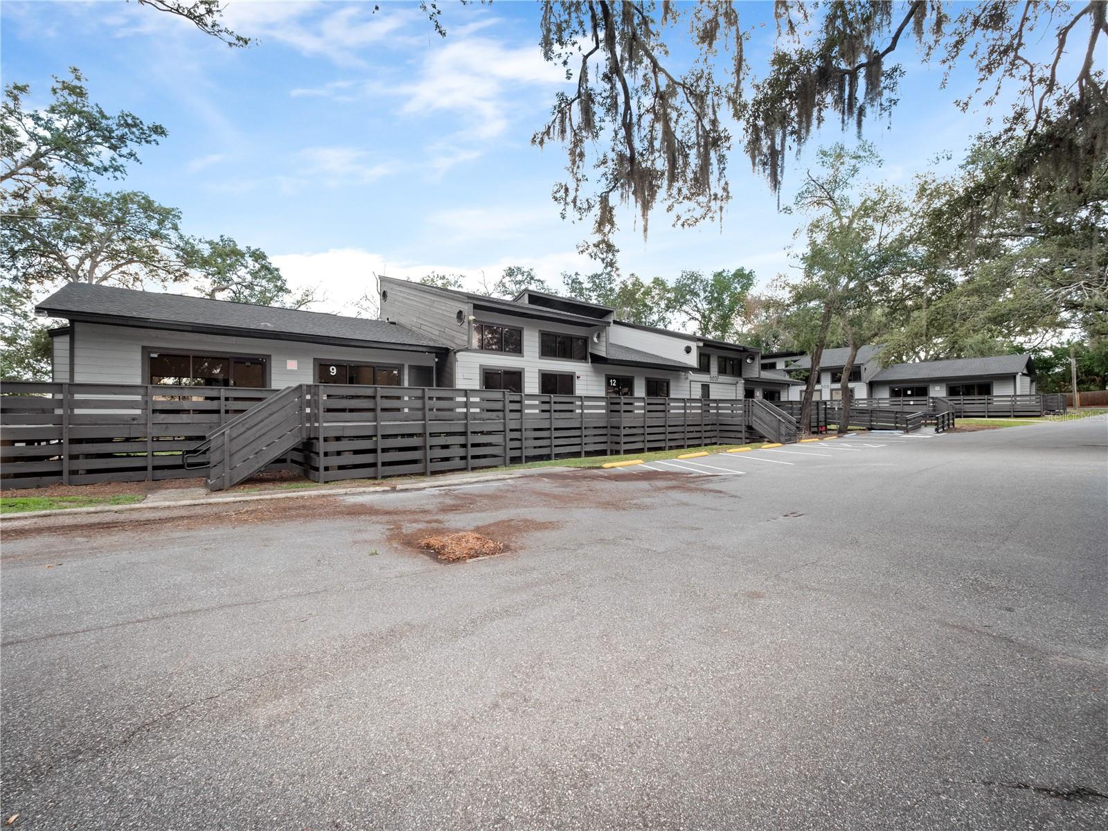 Image 4 of 55 For 5037 North Lane