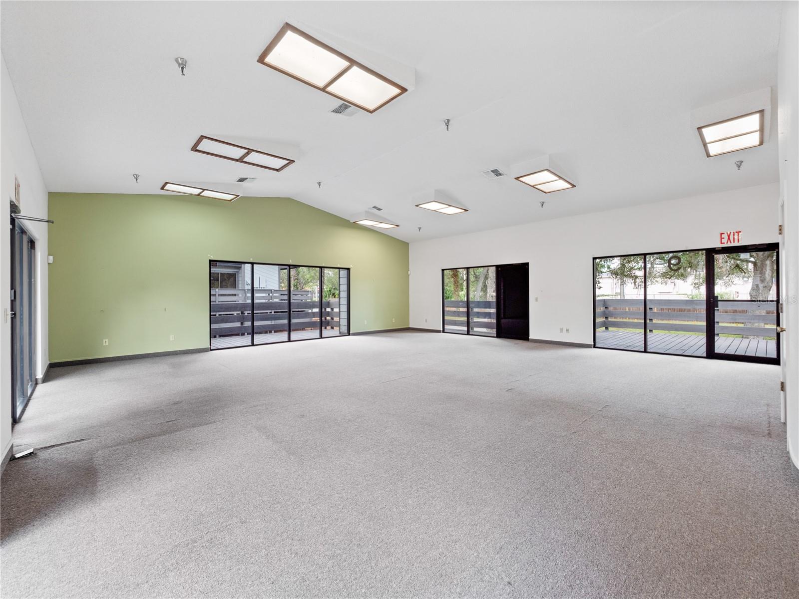 Image 7 of 55 For 5037 North Lane