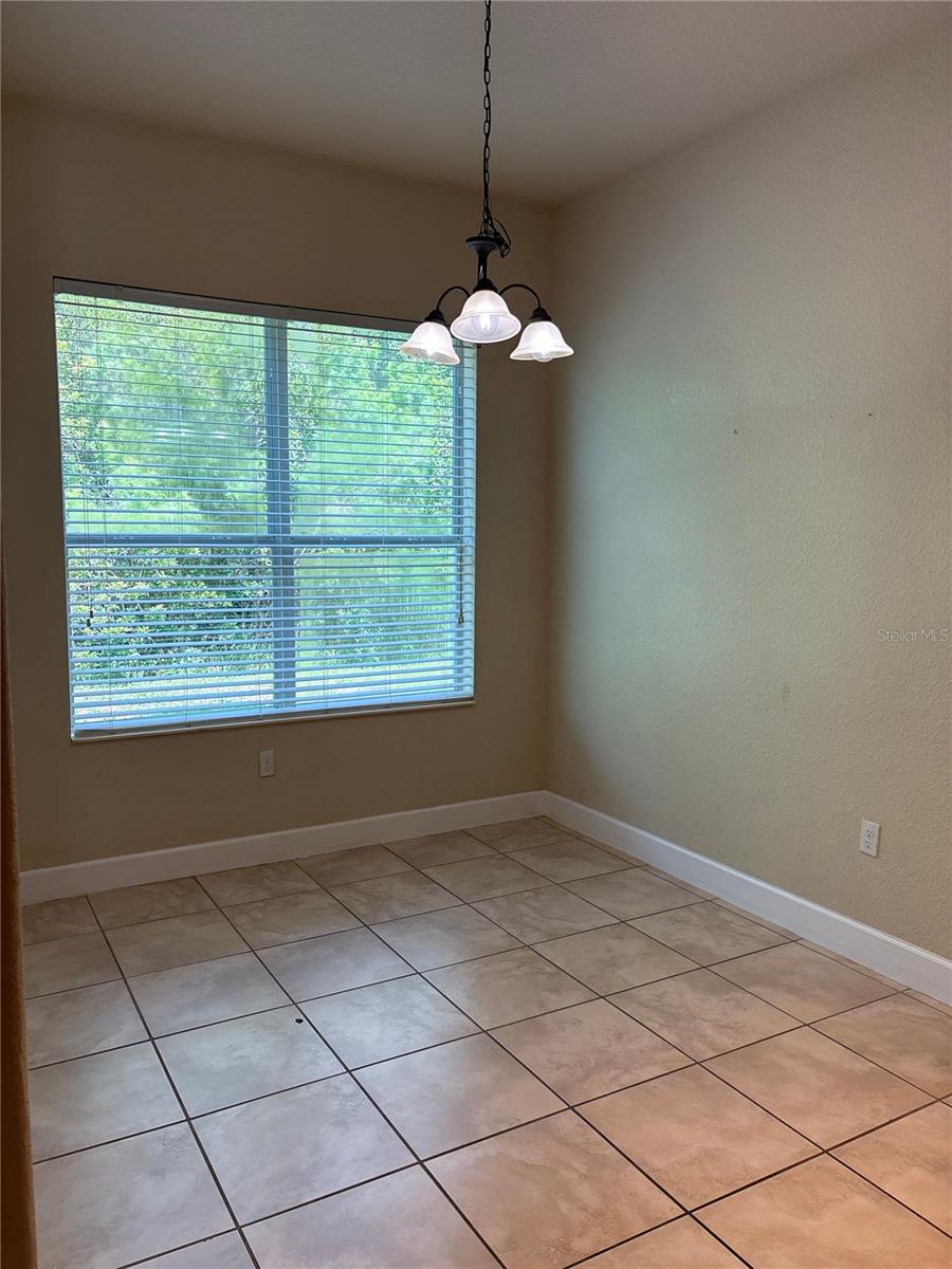 Image 8 of 19 For 2880 Eastham Lane