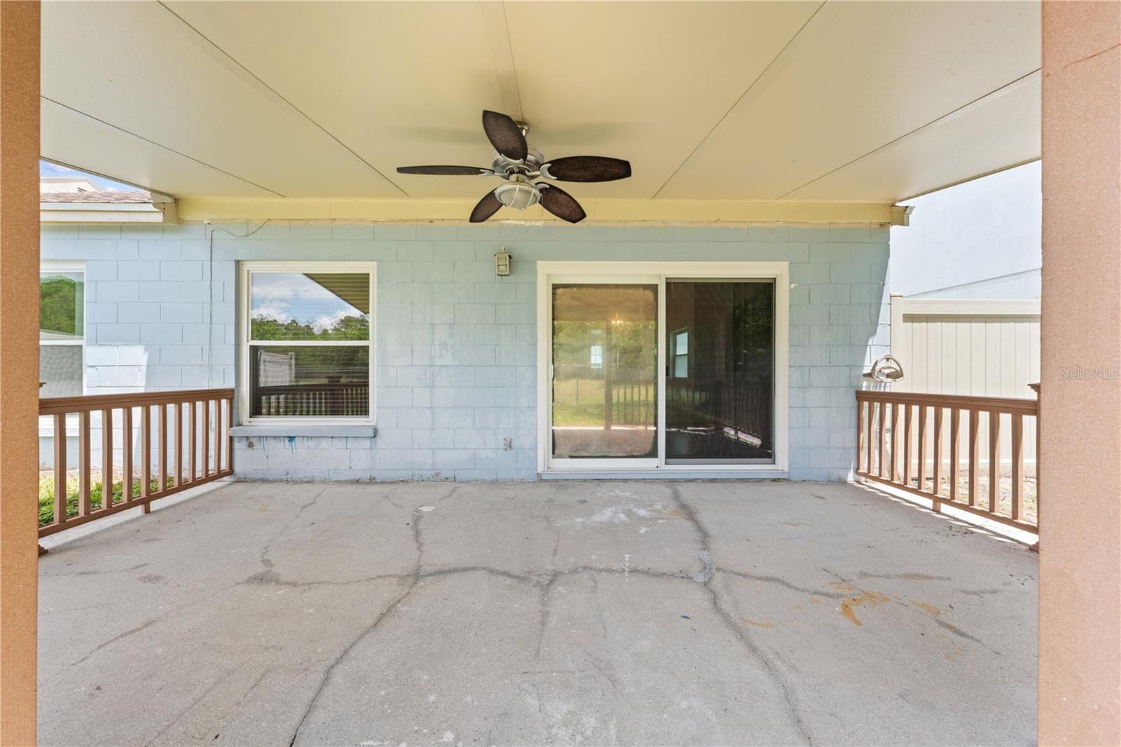 Image 11 of 49 For 8322 Cascade Oaks Drive