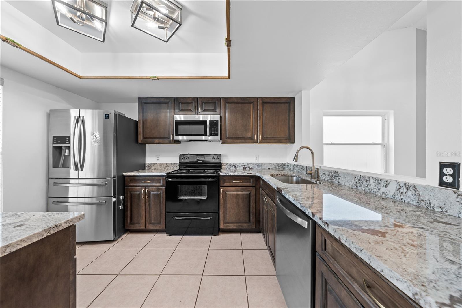 Image 20 of 49 For 8322 Cascade Oaks Drive