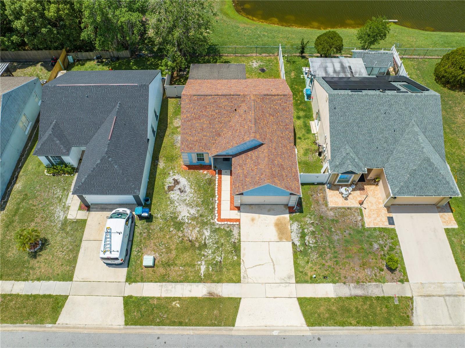 Image 40 of 49 For 8322 Cascade Oaks Drive