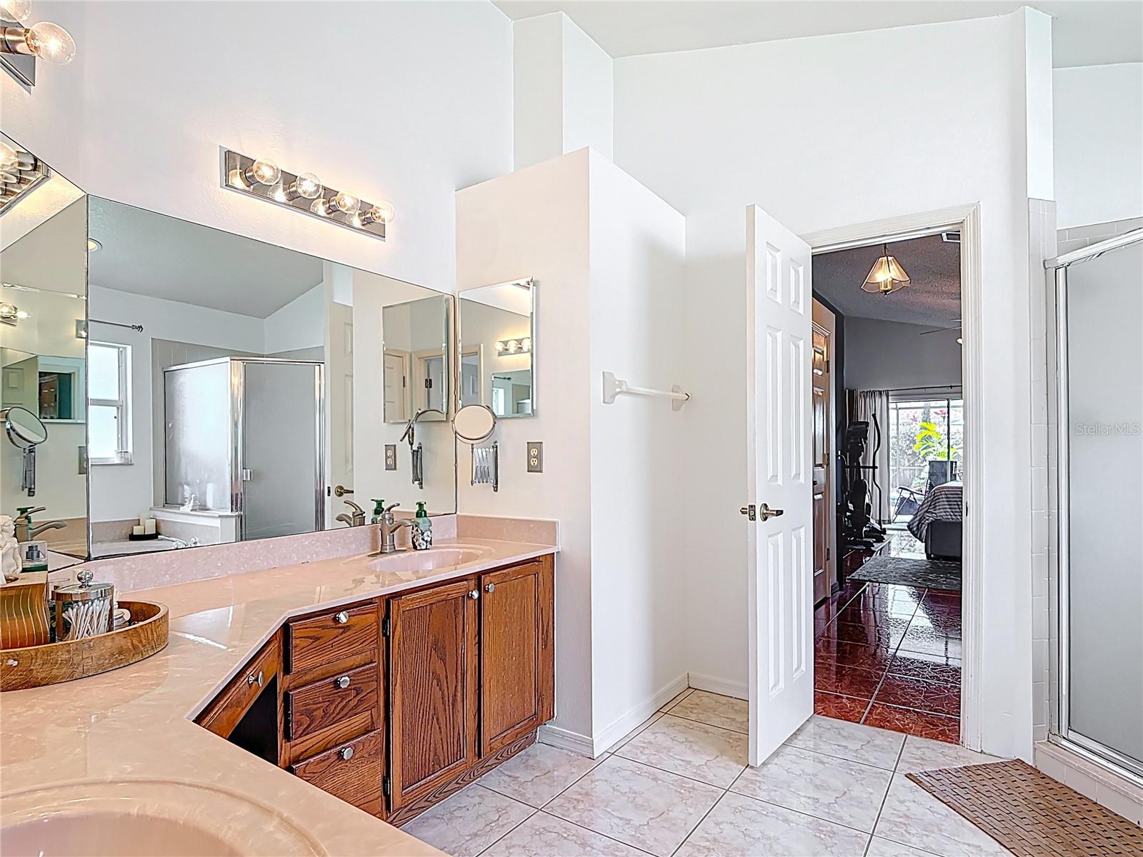 Image 34 of 52 For 12445 Bohannon Boulevard