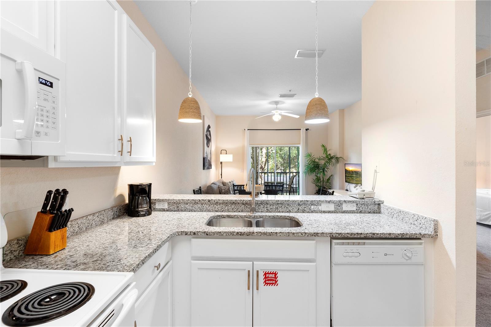 Image 7 of 37 For 607 Gran Bahama Boulevard B29-u607