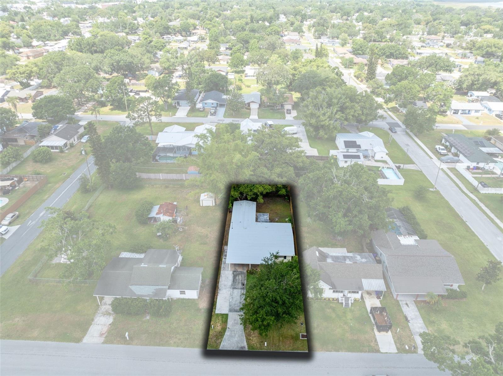 Image 3 of 34 For 512 Maryland Avenue